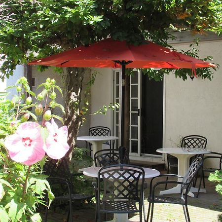 Blairpen House Country Inn Ниагара-он-те-Лейк Экстерьер фото