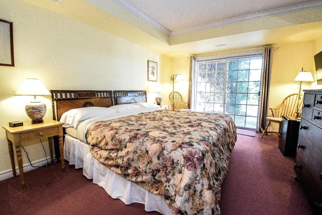 Blairpen House Country Inn Ниагара-он-те-Лейк Экстерьер фото