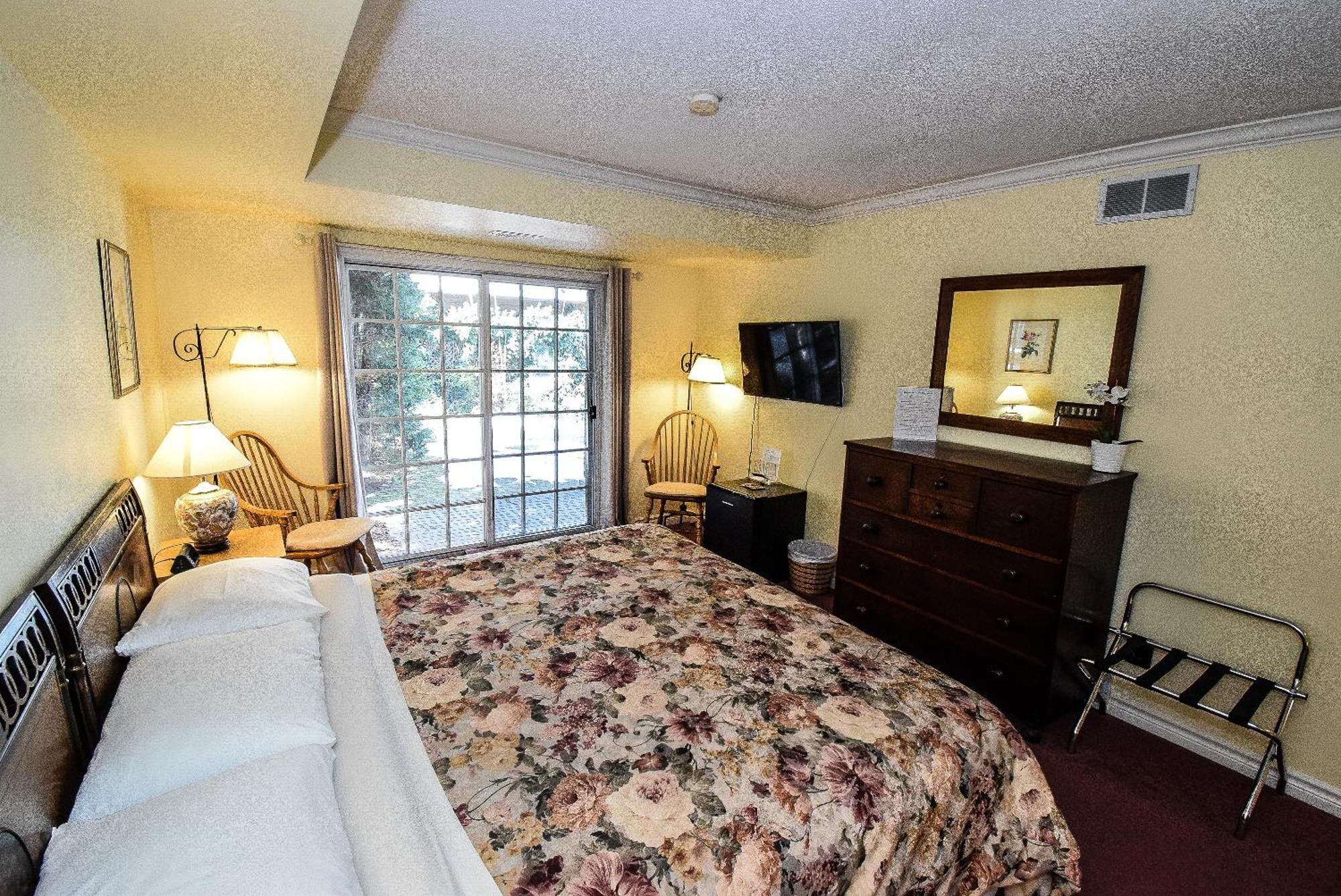 Blairpen House Country Inn Ниагара-он-те-Лейк Экстерьер фото