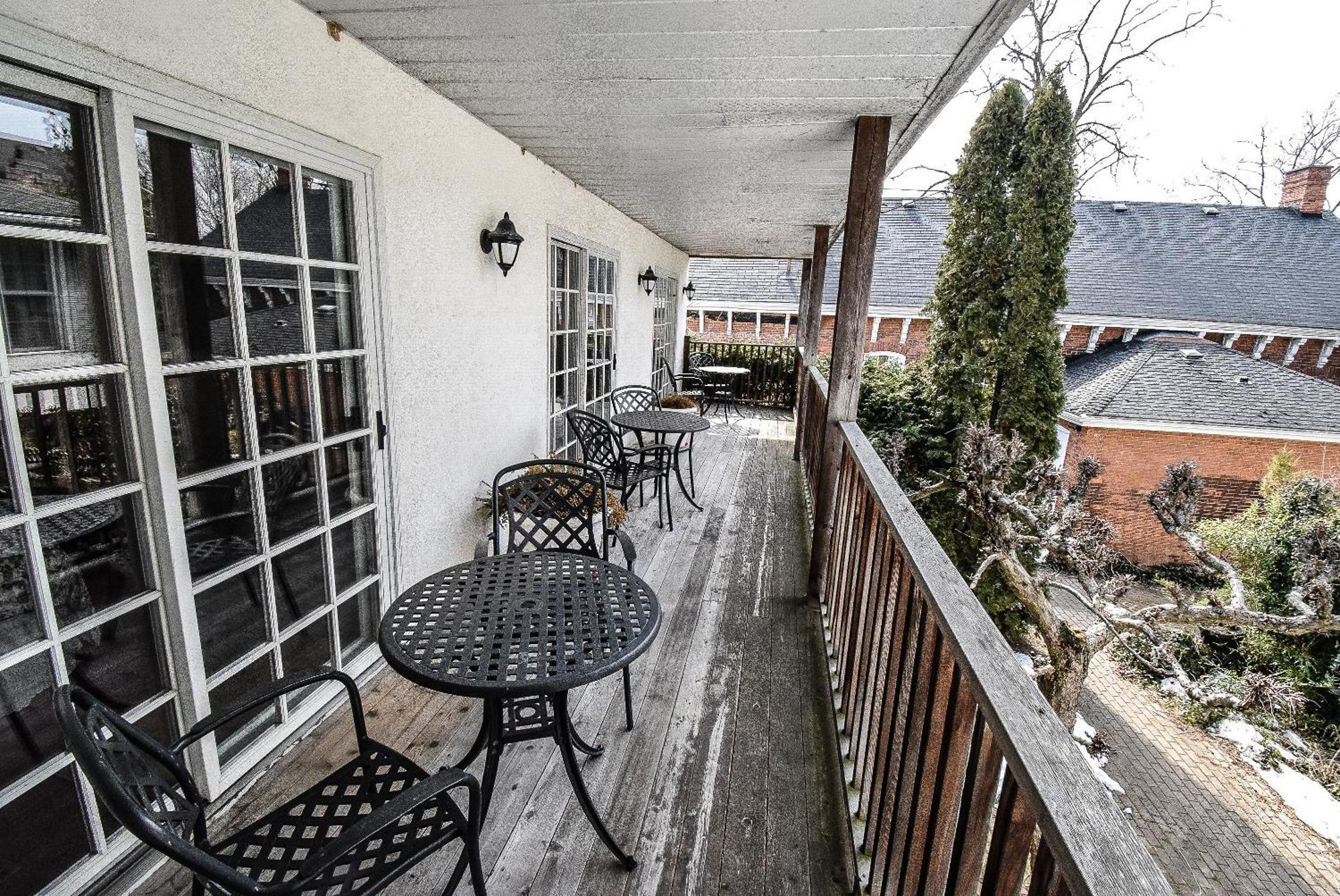 Blairpen House Country Inn Ниагара-он-те-Лейк Экстерьер фото